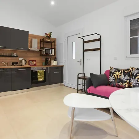 Moderne 4 - Apartment