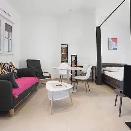 Apartment Moderne 4 -