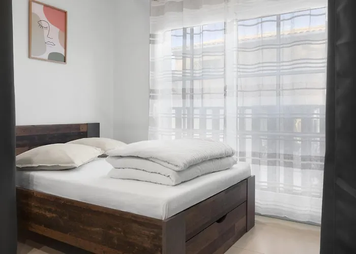 Sejour Agreable 4 Proche 公寓 Fréjus